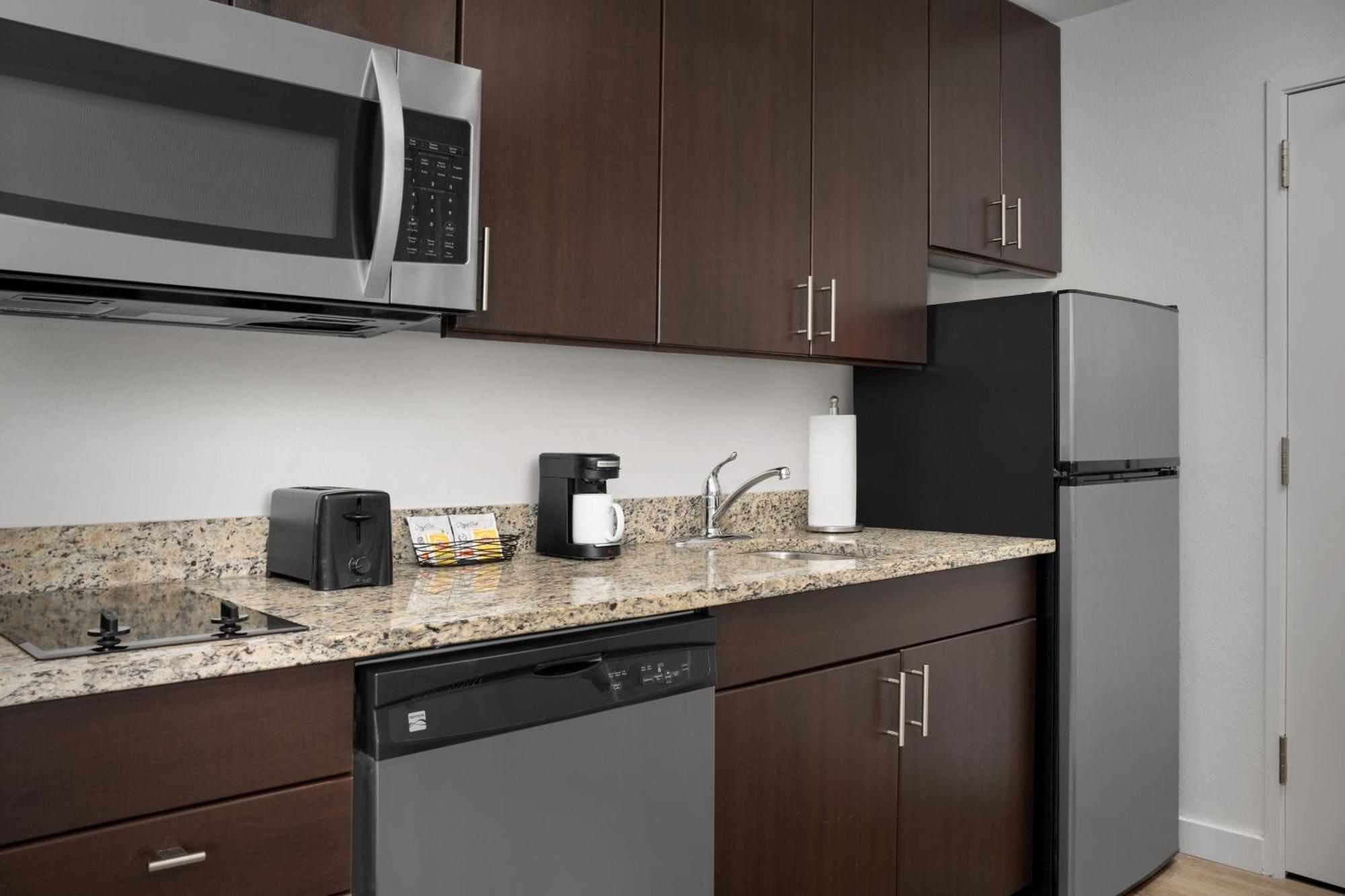 Towneplace Suites By Marriott Gainesville Northwest Экстерьер фото